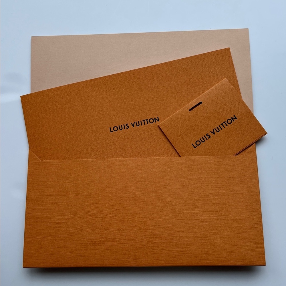 Authentic Louis Vuitton Packaging Set - Picture 13 of 15